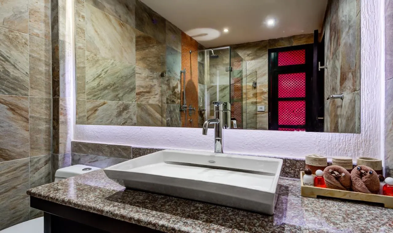 Suites Corazon Плая-дель-Кармен 3*,