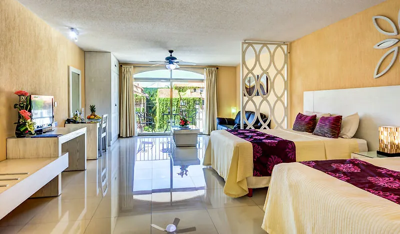 Suites Corazon Playa del Carmen Apartahotel